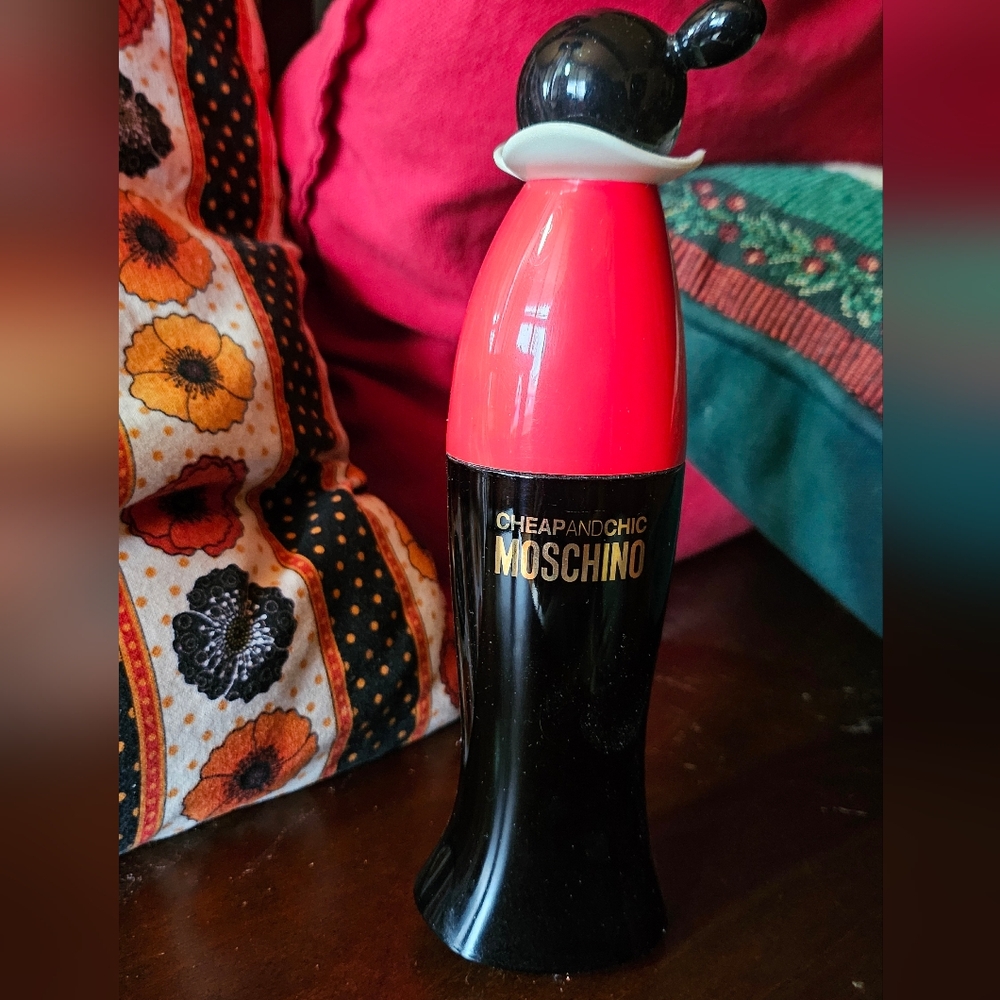 Moschino Cheap and Chic Perfume